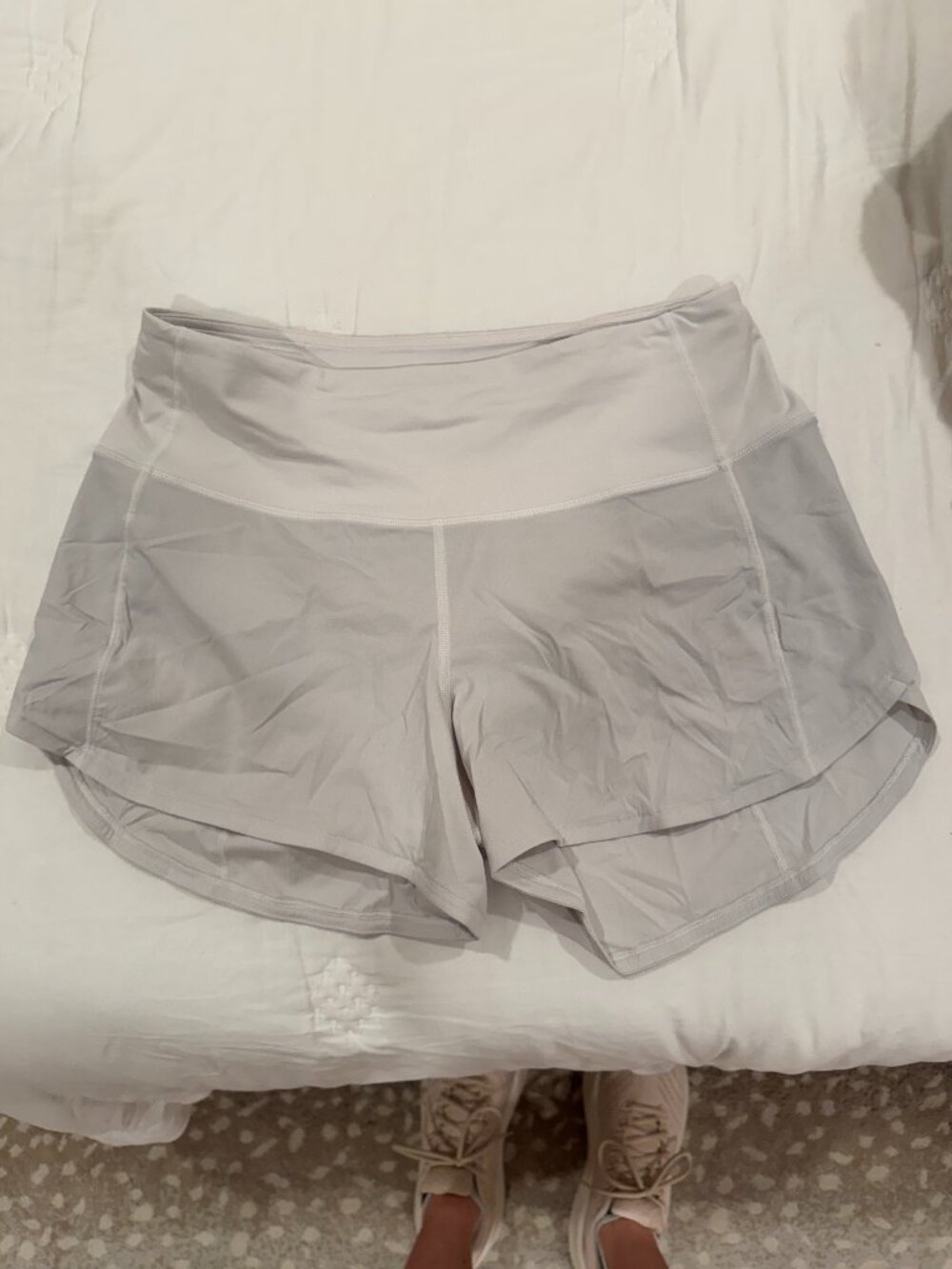 Lululemon Speed Up Shorts 4"
